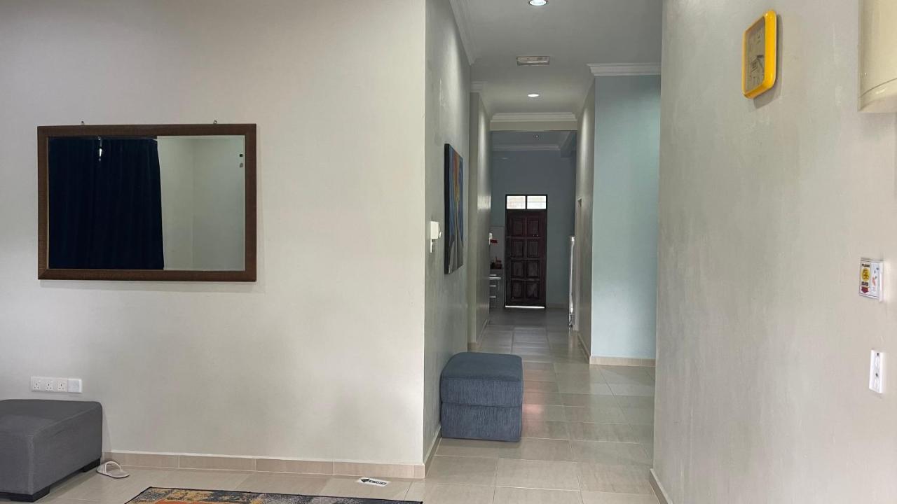 Nikmat Homestay Riyadh Kampong Tuan Mandak Exterior photo