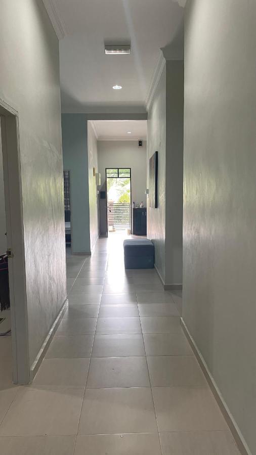Nikmat Homestay Riyadh Kampong Tuan Mandak Exterior photo